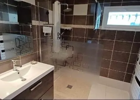 Maison De בית נופש *